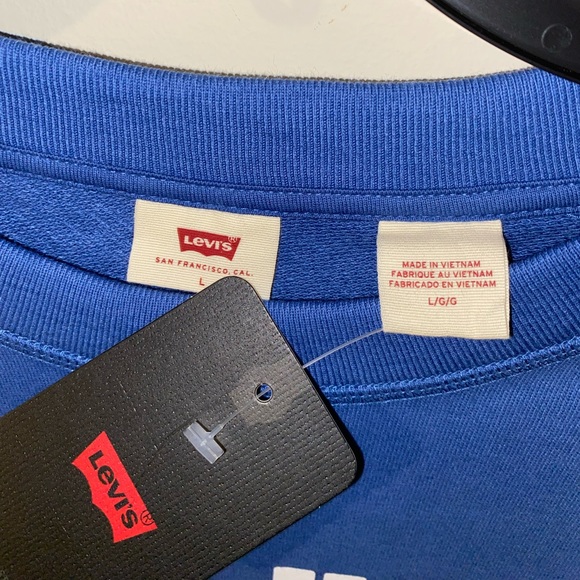 Brand new Levi’s crewneck, women’s size L - Picture 3 of 5